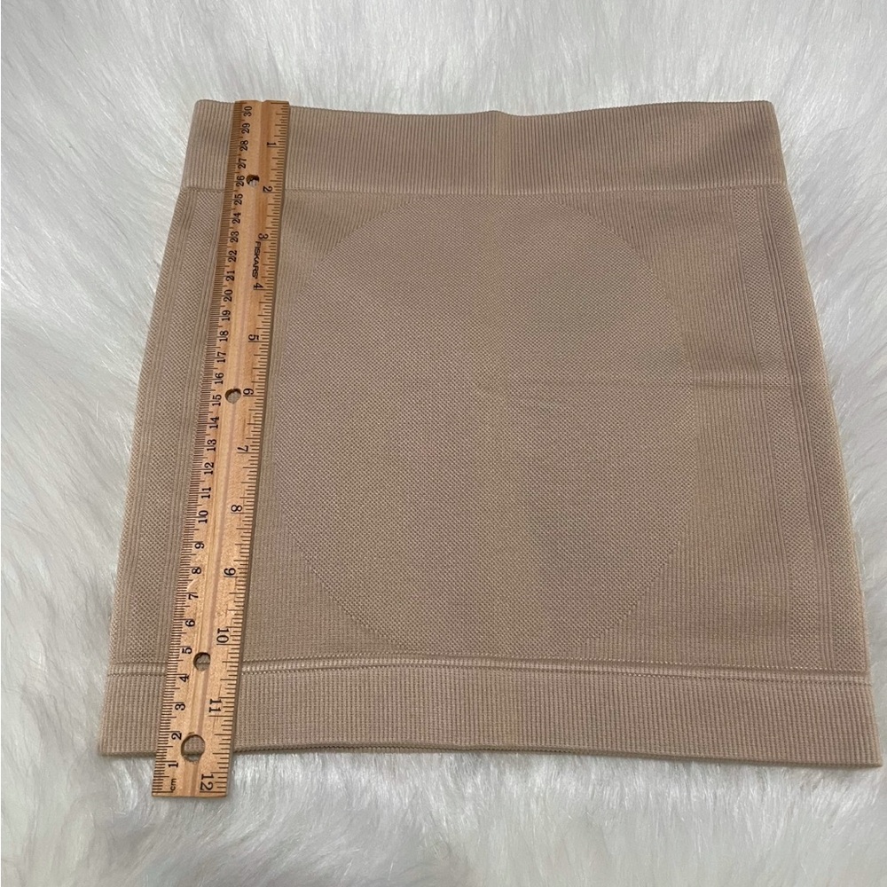 Tummy tuck belt size 2